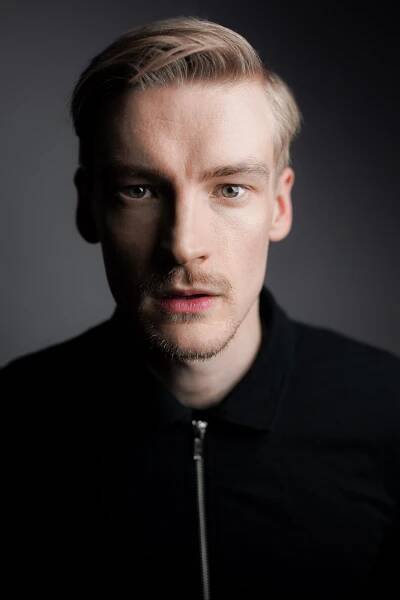 JOHAN MARENIUS NORDAHL - Porträtt