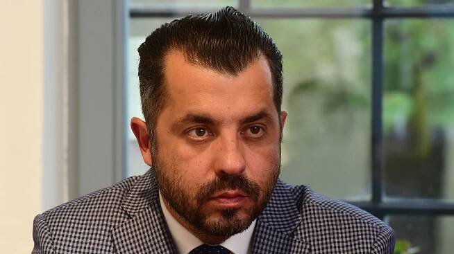 Titul získal na škole spolustraníků z ODS. Policie studia zpochybnila