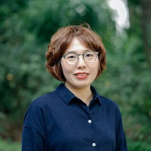 Tong Yali © Yo Yang, Chi Ming Publishing Company