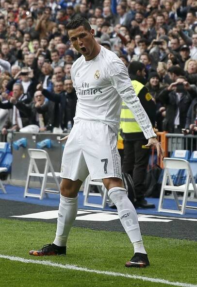 Real zdolal Bilbao 4:2, dvakrát se trefil Ronaldo