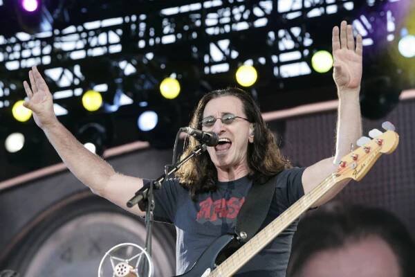 Rush frontman honoured by scholarship endowment - Decanter