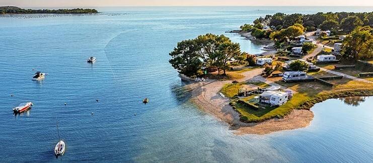 solaris-camping-resort-airview-pitches