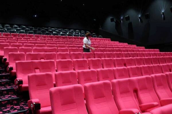 Zahájení provozu českobudějovického multikina CineStar v IGY Centru.