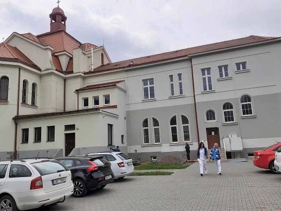 V této rekonstruované budově pořádá litoměřický okresní soud hlavní líčení.