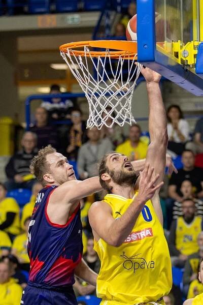 VIDEO: Opava smázla Brno! Adam Pecháček při velké chuti
