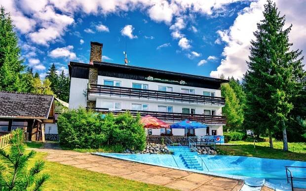 Dovolená na Šumavě pod vrchem Špičák ideální pro turisty v Hotelu Kolibřík s polopenzí