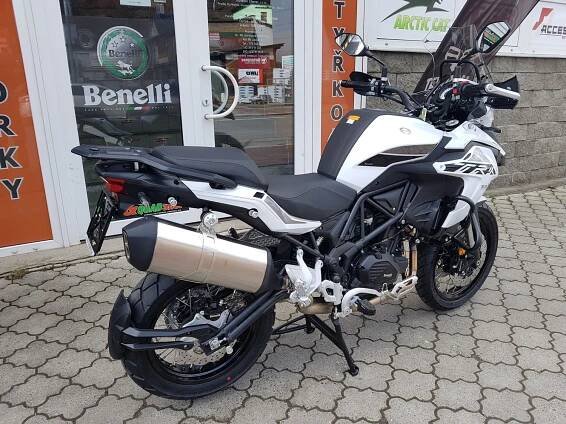 Benelli TRK 502 X ABS, ZÁRUKA 4 ROKY, AKCE KUFRY
