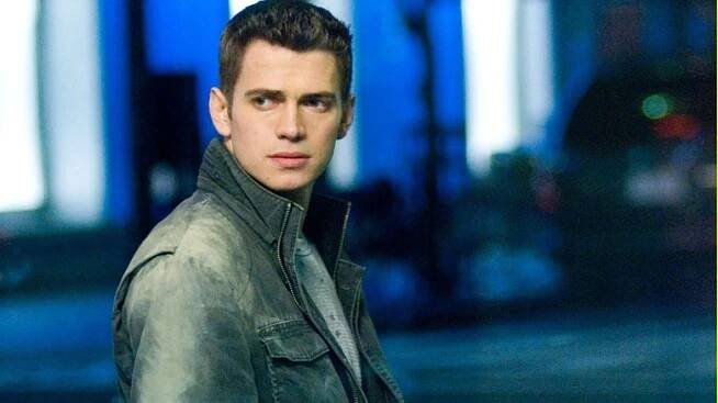 Hayden Christensen's David Rice on street corner