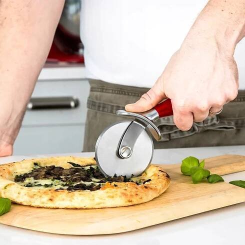 Kitchenaid nůž na krájení pizzy Coreline Empire Red Kód výrobce KAG113OHERE