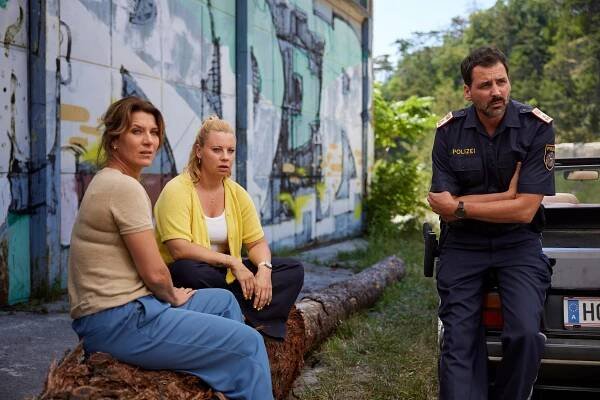 Die Liesl von der Post - Klapperstorch - Z filmu - Caroline Frank, Katharina Straßer, Marcel Mohab