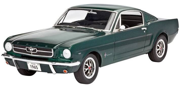 Revell Ford Mustang 2+2 Fastback 1965 1:25