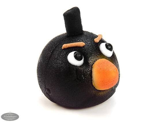 Pták Černý - marcipánová figurka na dort