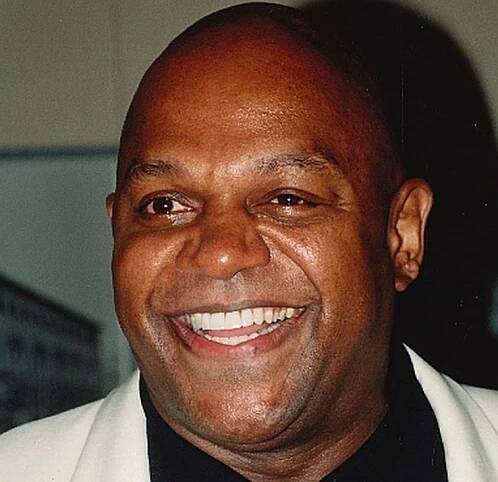 Charles S. Dutton: Ve věznici napadne „bílého“ bachaře