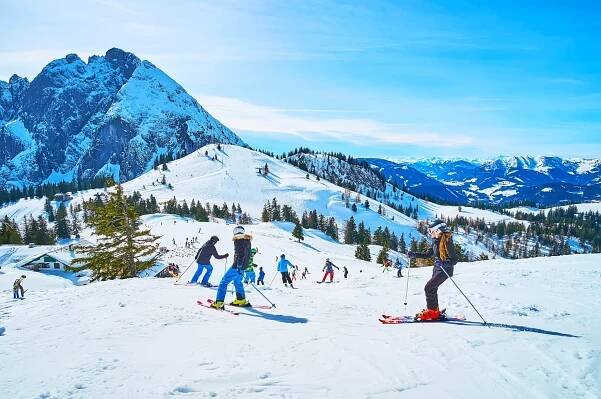 Víkendové lyžování – Dachstein West a Krippenstein - CK TREK s.r.o.
