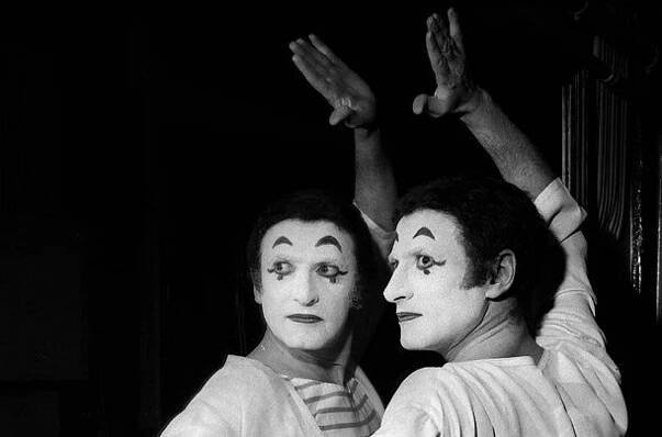 Marcel Marceau, le mime à corps et à cris - Z filmu