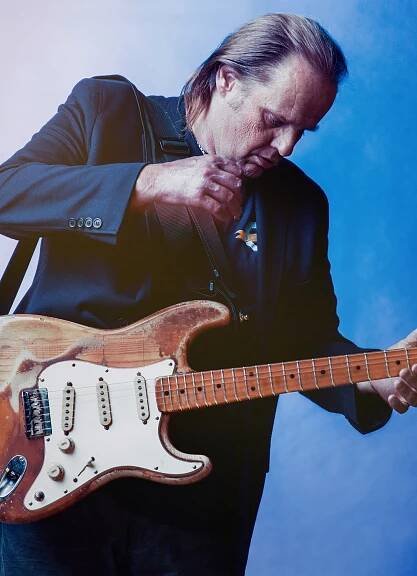 Přední bluesrockový kytarista Walter Trout přiveze 30. května do Prahy nové album nazvané Ride. Zahraje u nás po 17 letech - kulturní magazín Uni