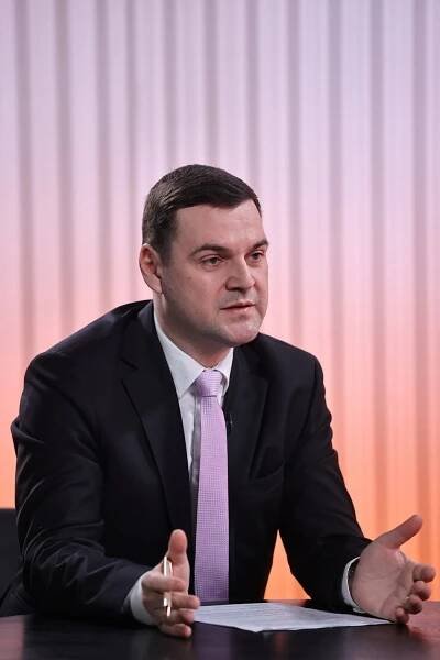 Šéf Motoristů Macinka v Hráčích: Bral bych ministerstvo životního prostředí!...Turek by české vládě slušel