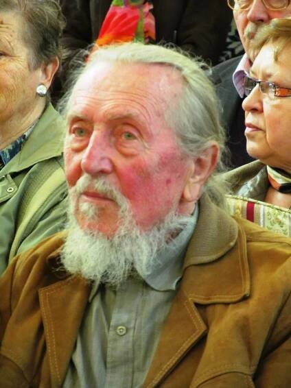 Hanzík a Bydžovská. Výstavu významného sochaře zahájila známá herečka