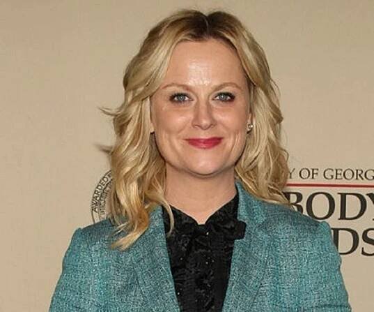 Amy Poehler Biography - Facts, Childhood, Family Life & Achievements