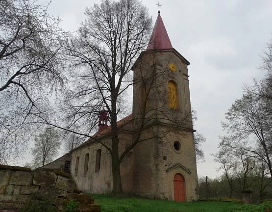 Kostel sv. Mikuláše - Drchlava | Databáze domů s historií