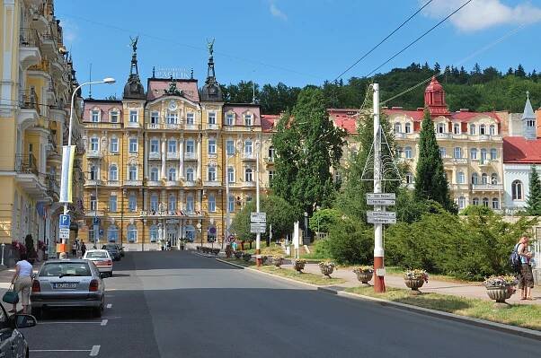 Mariánské Lázně - ubytování, pobyty, počasí, info, wellness, procedury, prameny