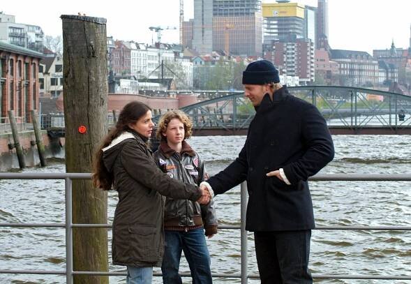 Tlusťoch - Spřízněni volbou - Z filmu - Naomi Krauss, Fabian Domenic Meier, Henning Baum