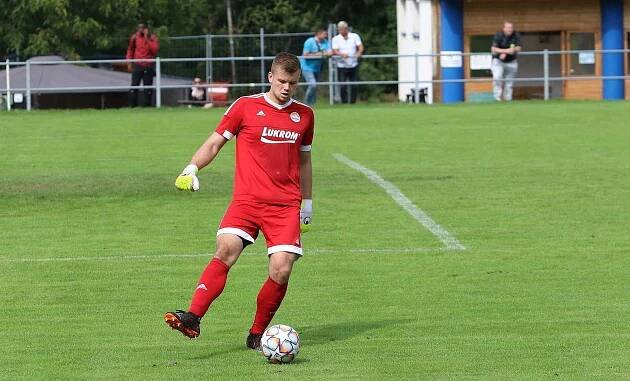 Fotbalisté Zlína B (žluté dresy) v 5. kole MSFL přehráli Znojmo 4:0. Foto: Jan Zahnaš