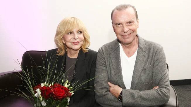 Karel Vágner převezme Medaili Za zásluhy pro Hanu Zagorovou