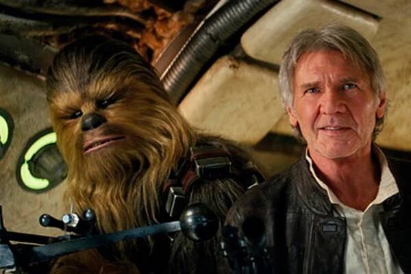 Peter Mayhew, Actor Behind Chewbacca’s Mask in ‘Star Wars,’ Dies at 74