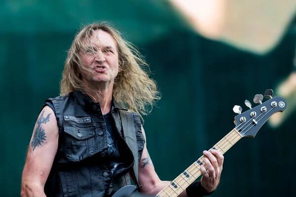 Tony Newton (English musician)