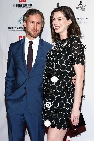 Anne Hathaway, Adam Shulman’s Relationship Timeline