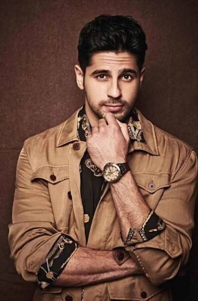 Sidharth Malhotra Wiki, Age, Family, Biography, etc | wikibion