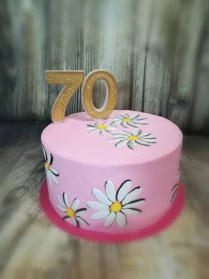 70th Birthday Cake with Daisies