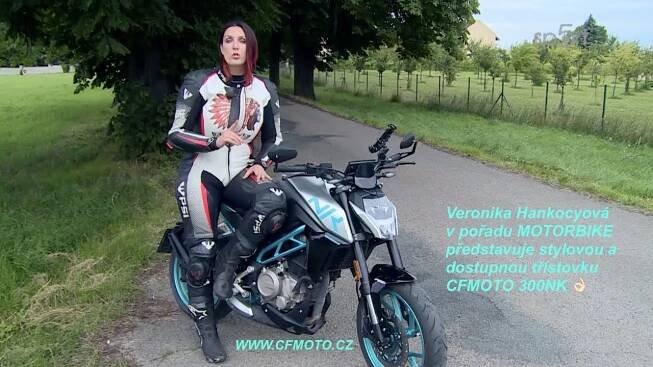 CFMOTO 300NK a Veronika Hankocyová #53 v pořadu Motorbike TV Sport5