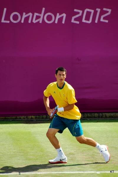 Soubor:Bernard Tomic London 2012.jpg – Wikipedie