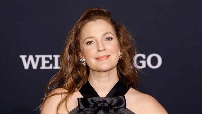 Drew Barrymore Says Talk Show Return Will Follow Strike Rules