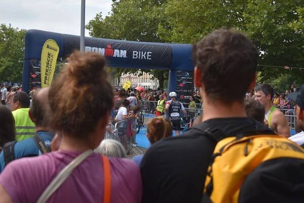 Slavný triatlonový závod Ironman 70.3 se vrací do Hradce