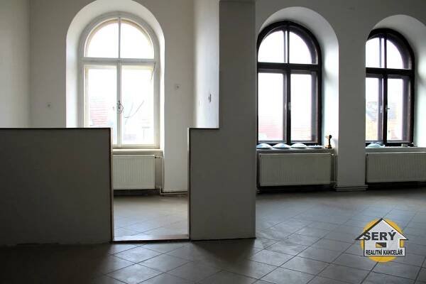 Pronájem nebytových prostor v centru Telče | Reality.iDNES.cz 