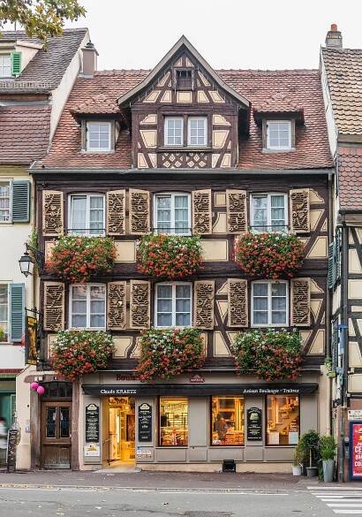Soubor:6 Place Jeanne d'Arc in Colmar.jpg – Wikipedie