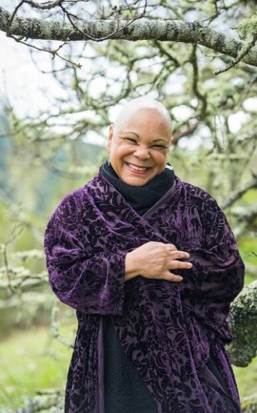 10 Powerful Women Of The Mindfulness Movement