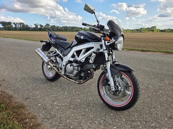 Suzuki SV 650N