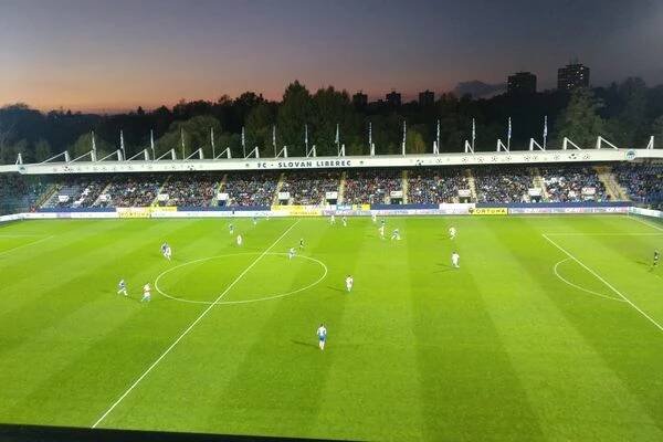 Stadion U Nisy foto 1