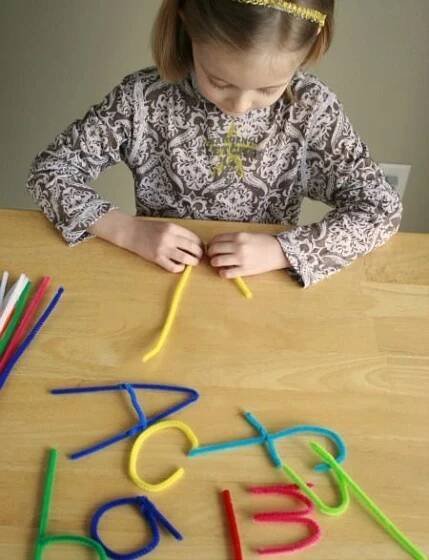 Learning Letters with Pipe Cleaners - Make and Takes in 2025