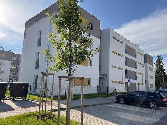 Pronájem Byt 2+kk, U Parketárny, Unhošť, okres Kladno