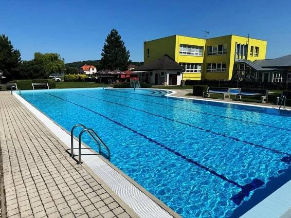 Koupaliště Kněžmost - Oficiální stránky obce Kněžmost