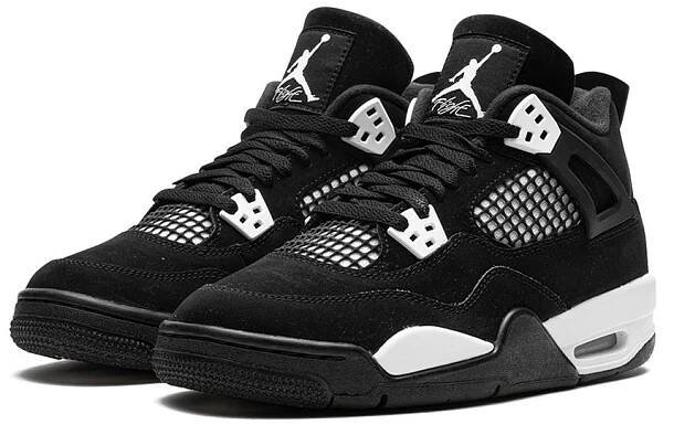 Air Jordan 4 Retro White Thunder