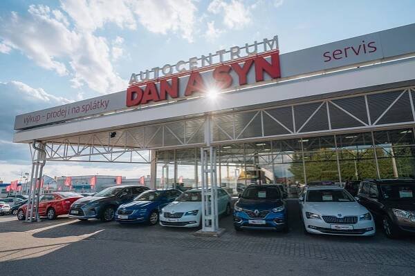 AUTOCENTRUM DAN a SYN foto 1