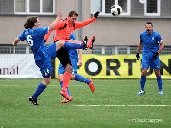 Poslední podzimní kolo ČFL. Hráno na Vyšehradě FK Admira Praha – FK Slavoj Vyšehrad 3 : 5 ( 2 : 2) – FK Admira Praha