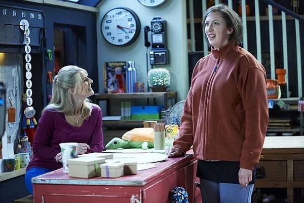 Miranda - Z filmu - Sarah Hadland, Miranda Hart