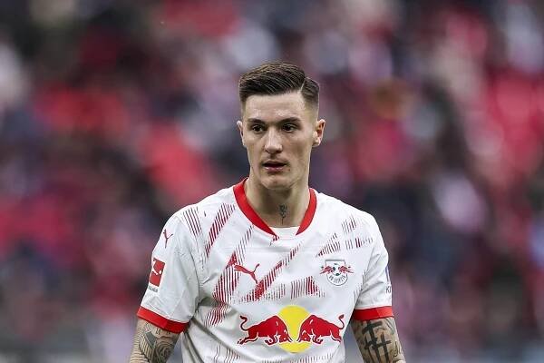 Benjamin Sesko: Newcastle make €80m bid for RB Leipzig striker